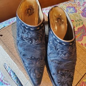 Lucchese Charlie 1 Horse Lazer Hair Fashion Slide